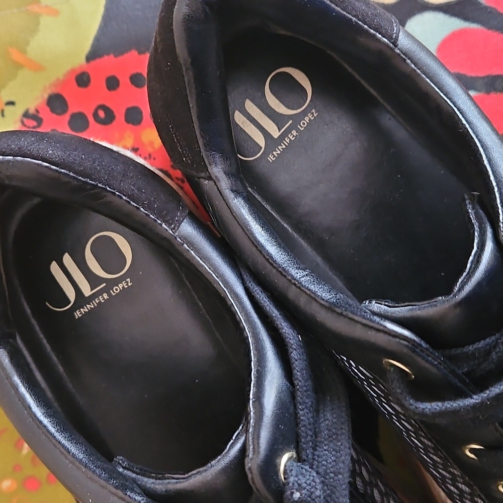 JLO Black and Tan Women's Sneakers Size 10 - Picture 5 of 10